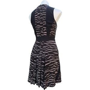 NWOT Rebecca Taylor Fit & Flare Dress Abstract Black Pink Print Size 2